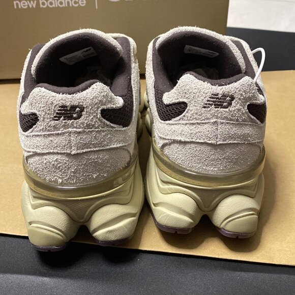 New Balance U9060SYD Sneaker - Picture 5 of 9